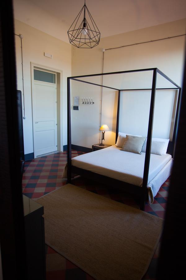 Le Stanze Del Capotreno Bed & Breakfast บาเกเรีย ภายนอก รูปภาพ