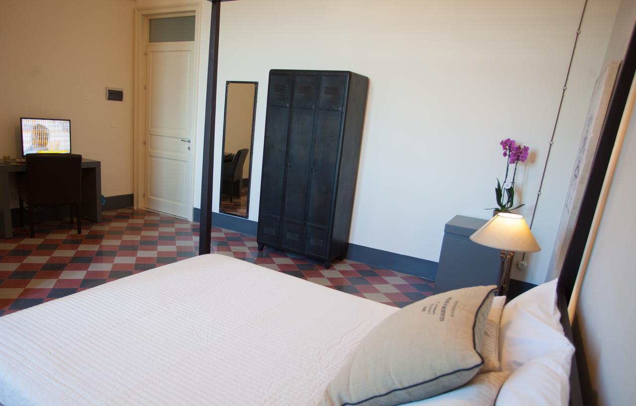 Le Stanze Del Capotreno Bed & Breakfast บาเกเรีย ภายนอก รูปภาพ