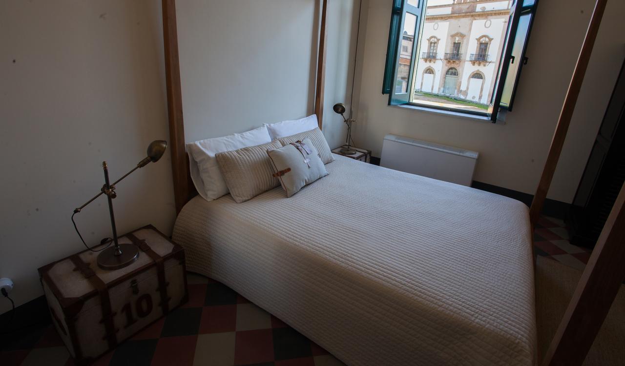 Le Stanze Del Capotreno Bed & Breakfast บาเกเรีย ภายนอก รูปภาพ